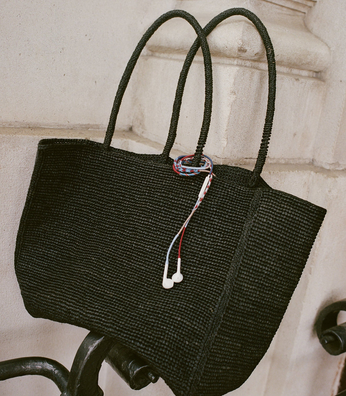 Le Pom Pom x DÔEN Headphones – Blue Burgundy Stripe