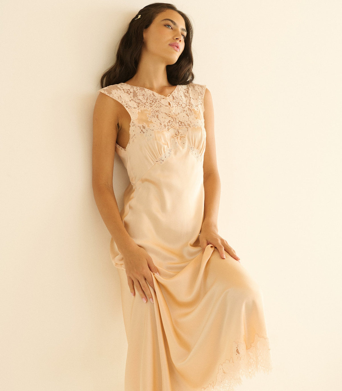 Marcelle Silk Satin Dress – Peach Sorbet | Floral Lace