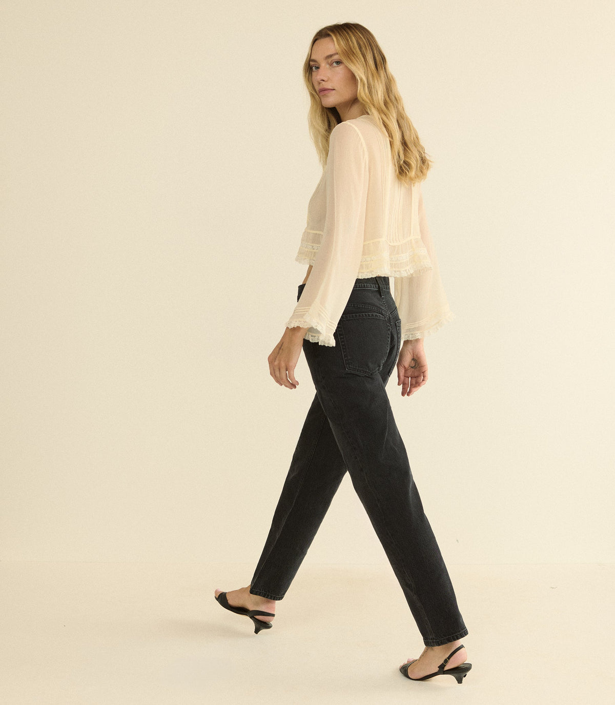Miller Low-Rise Slouchy Jean – Coal Black Wash | Regen Cotton