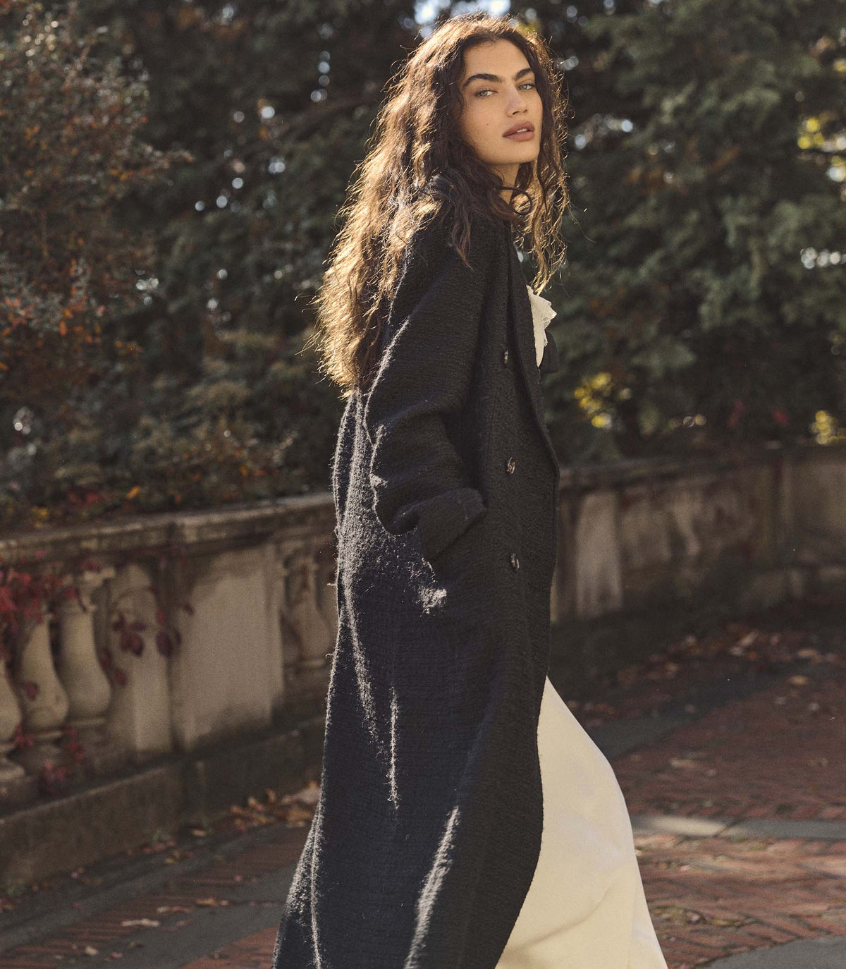 Wilhelmina Bouclé Tweed Tailored Coat – Black